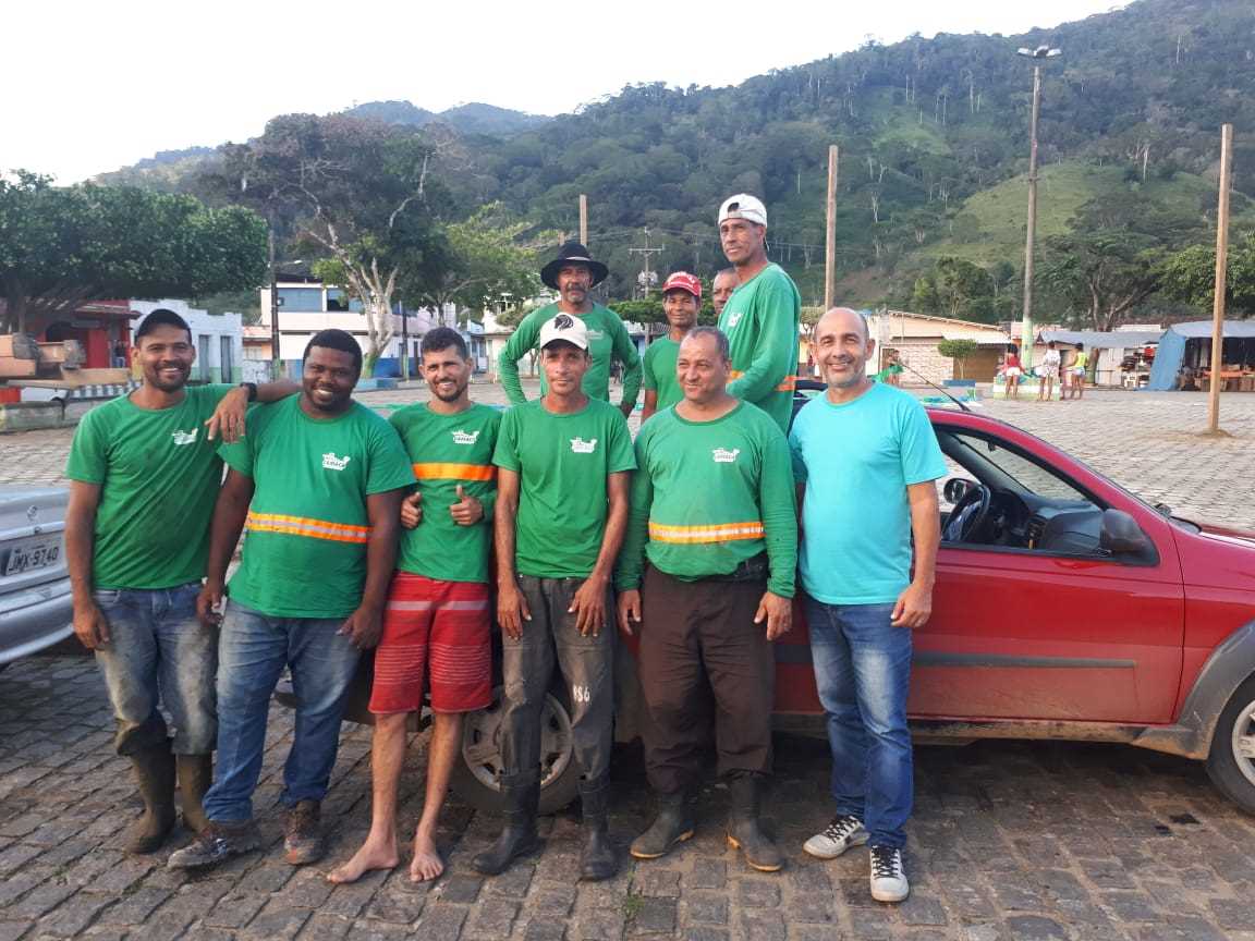 Camacã: Prefeitura realiza Mutirão de limpeza e pintura no Distrito de Jacareci